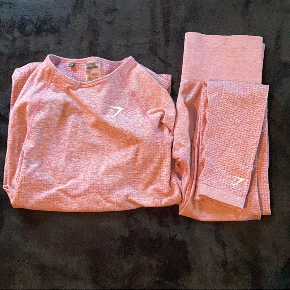Gymshark Vital Seamless Long Sleeve Shirt and Pants Set in Dusty Pink Size Small - Picture 4 of 4
